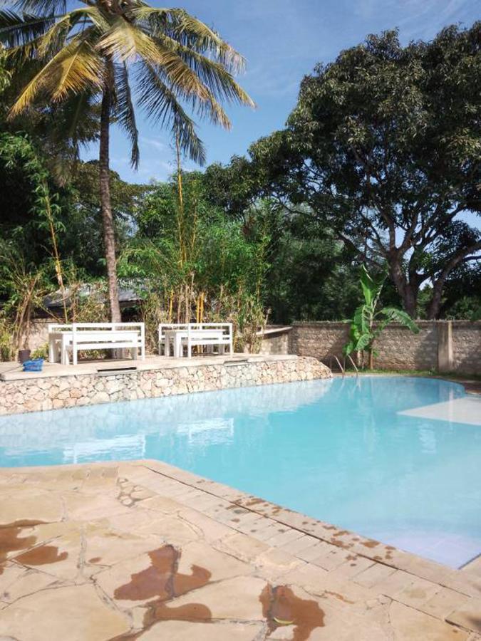 Jamboland-Diani Villa Диани Бийч Екстериор снимка