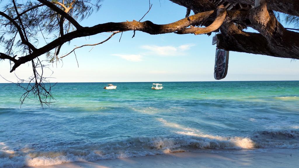 Jamboland-Diani Villa Диани Бийч Екстериор снимка