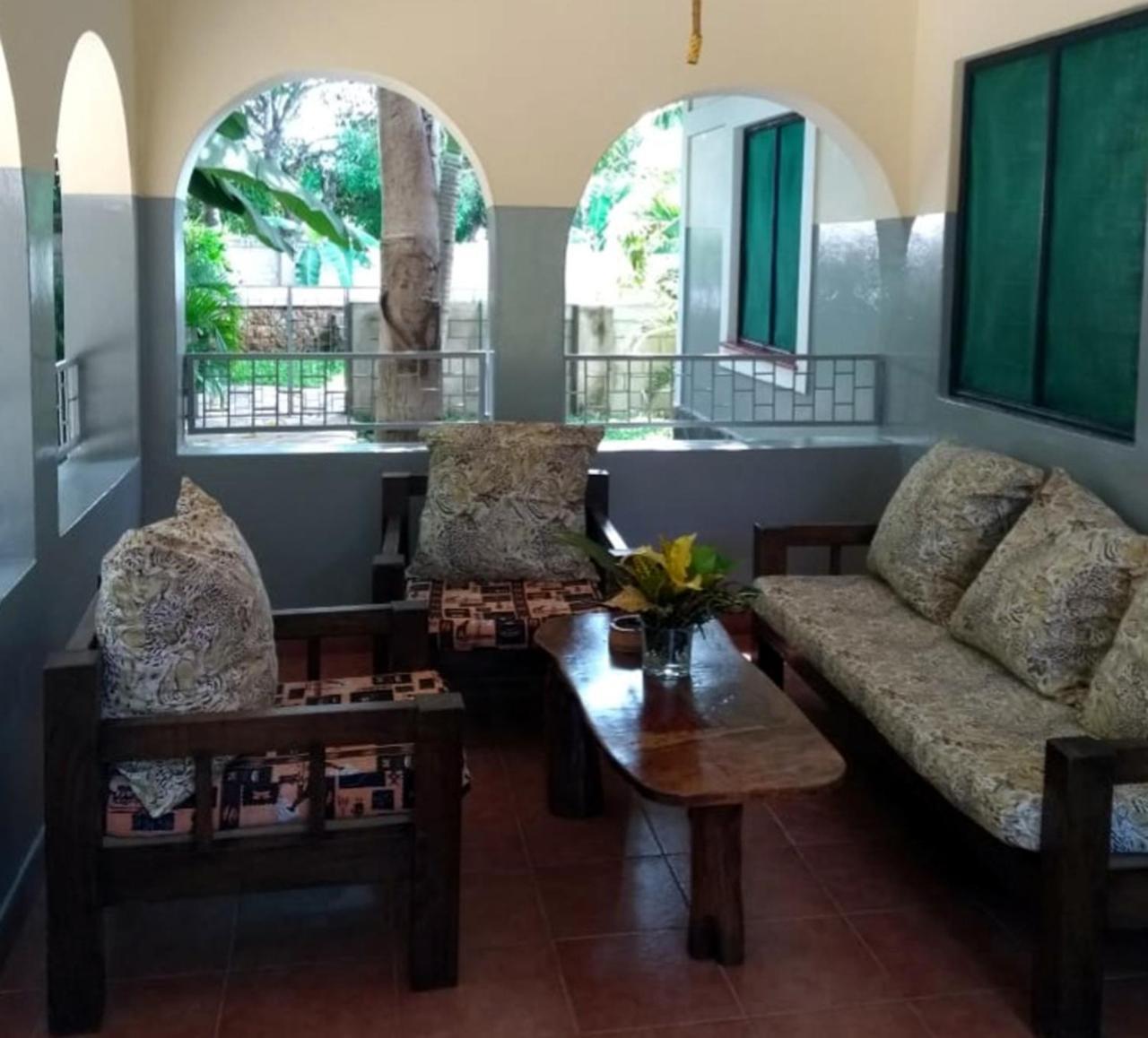 Jamboland-Diani Villa Диани Бийч Екстериор снимка